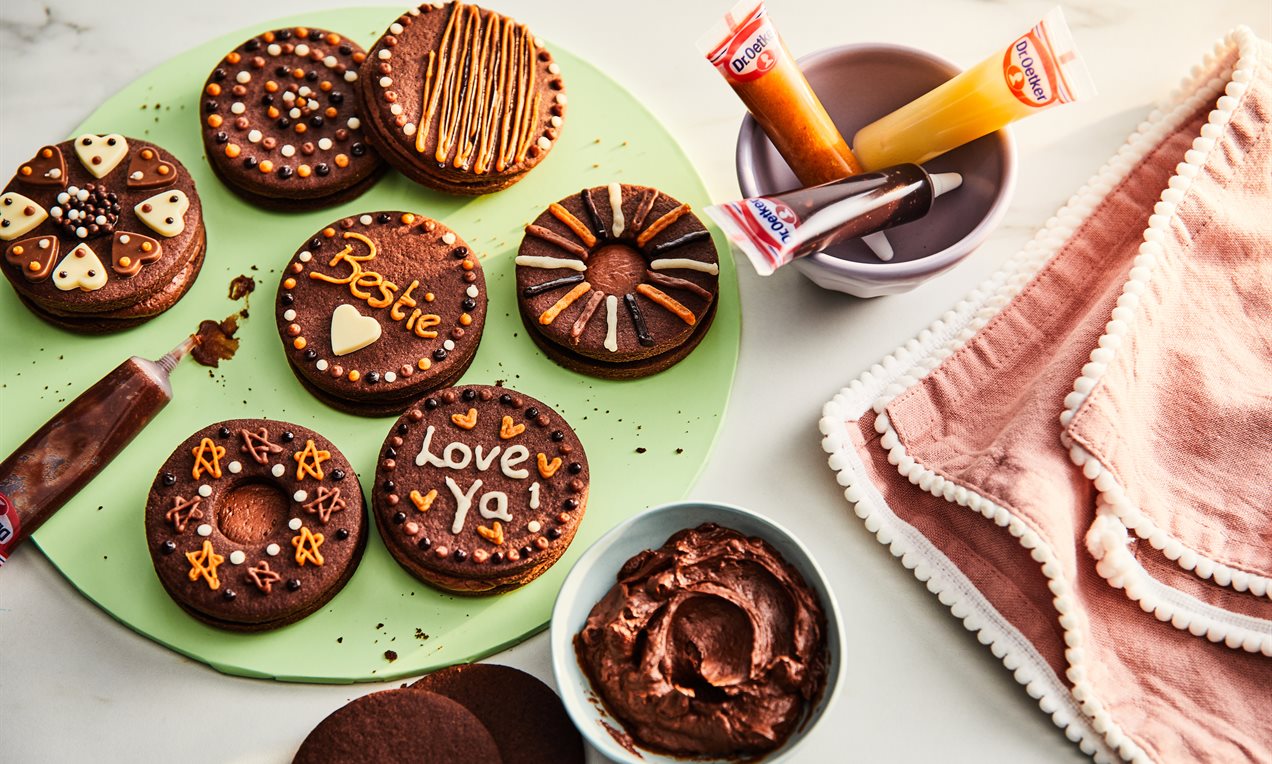 Writing Pens Chocolate cookies