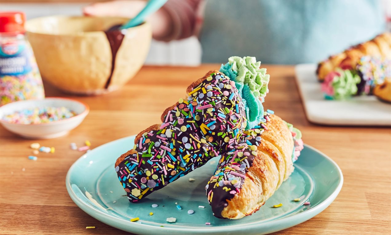 Colourful Cream Horns