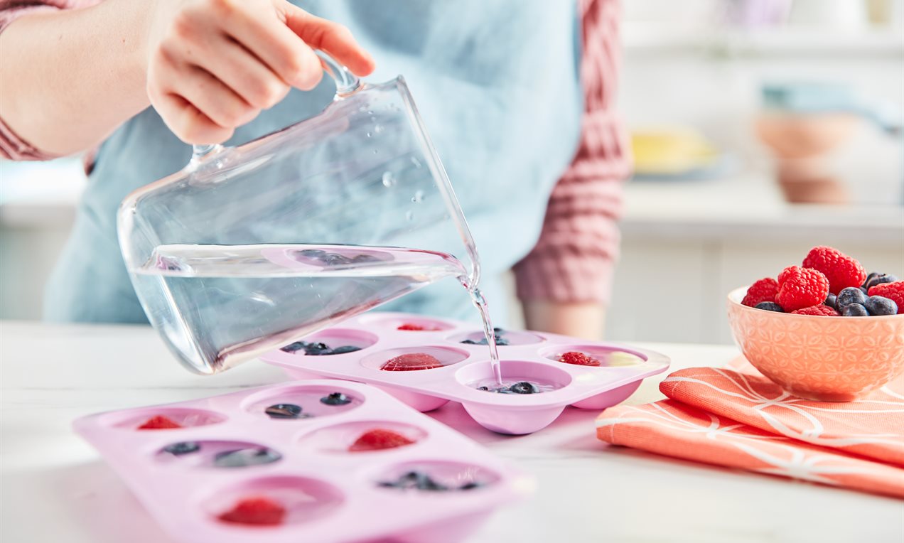 Food waste freezing berries