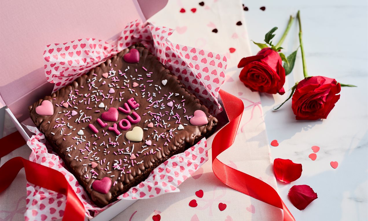 Personalised Valentines Brownie Recipe | Dr. Oetker