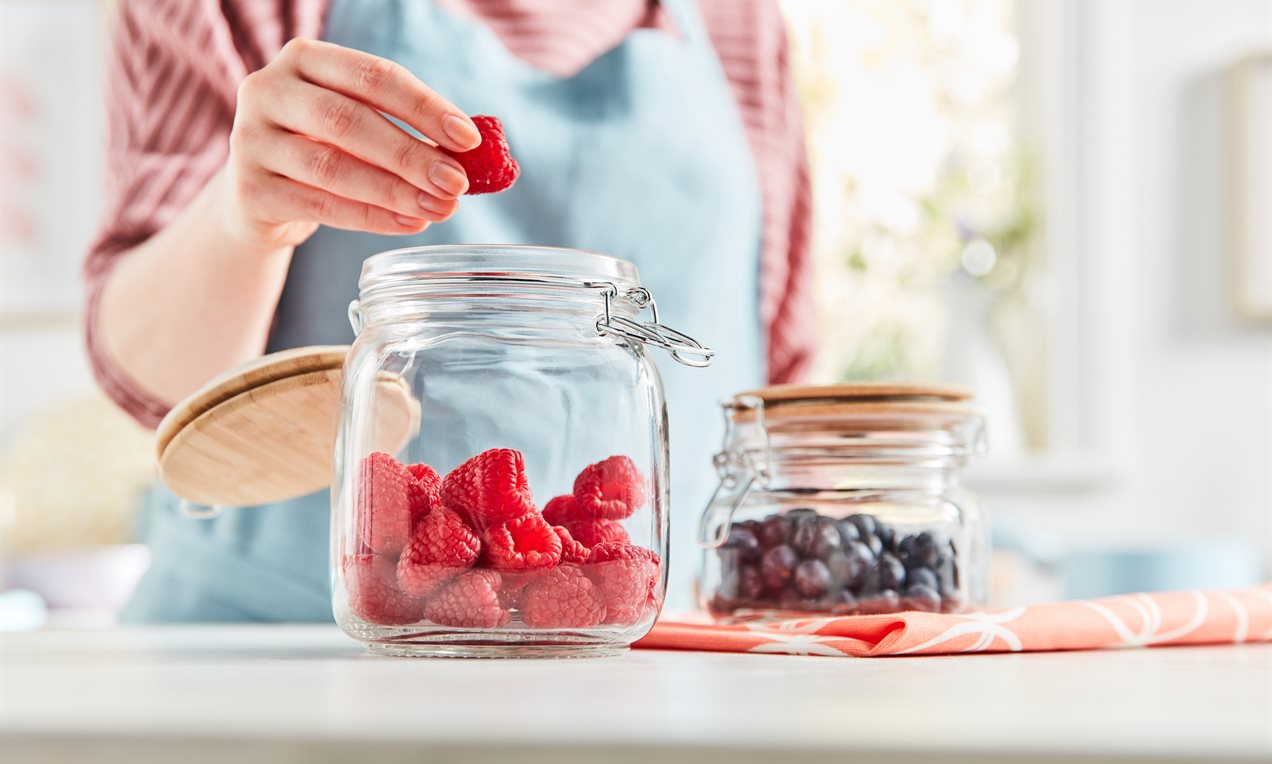Food Waste Storing Berries