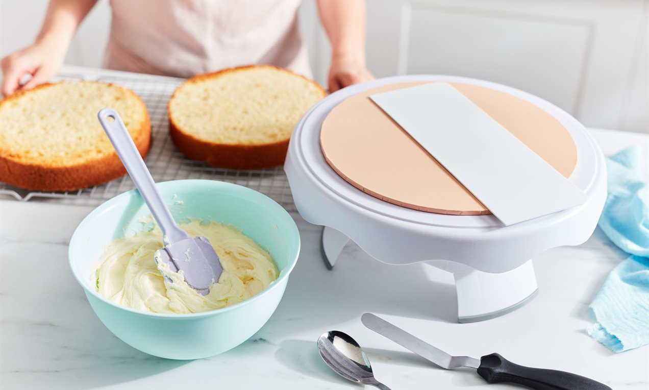 Picture - buttercream equipment