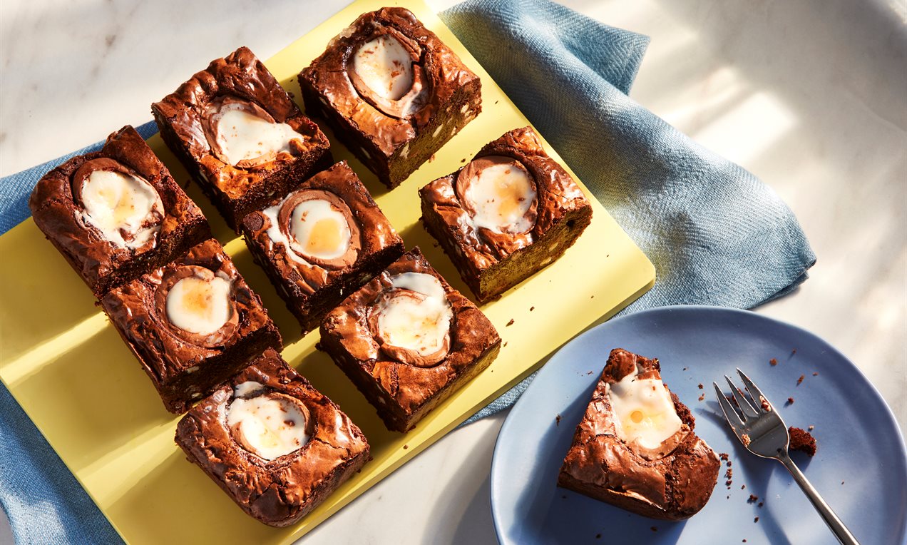 Creme Egg® Brownie Recipe | Dr. Oetker
