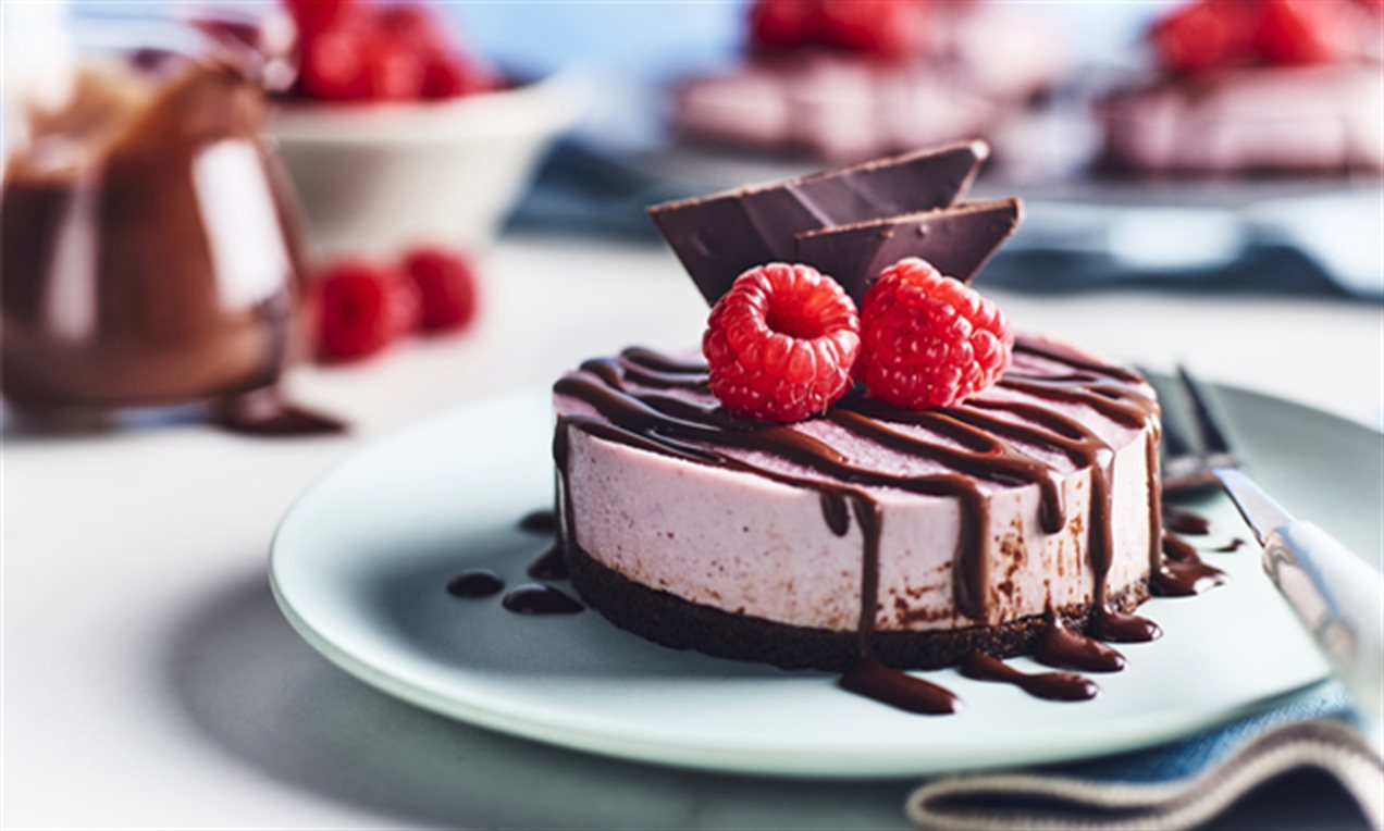 Vegan Raspberry Cheesecake