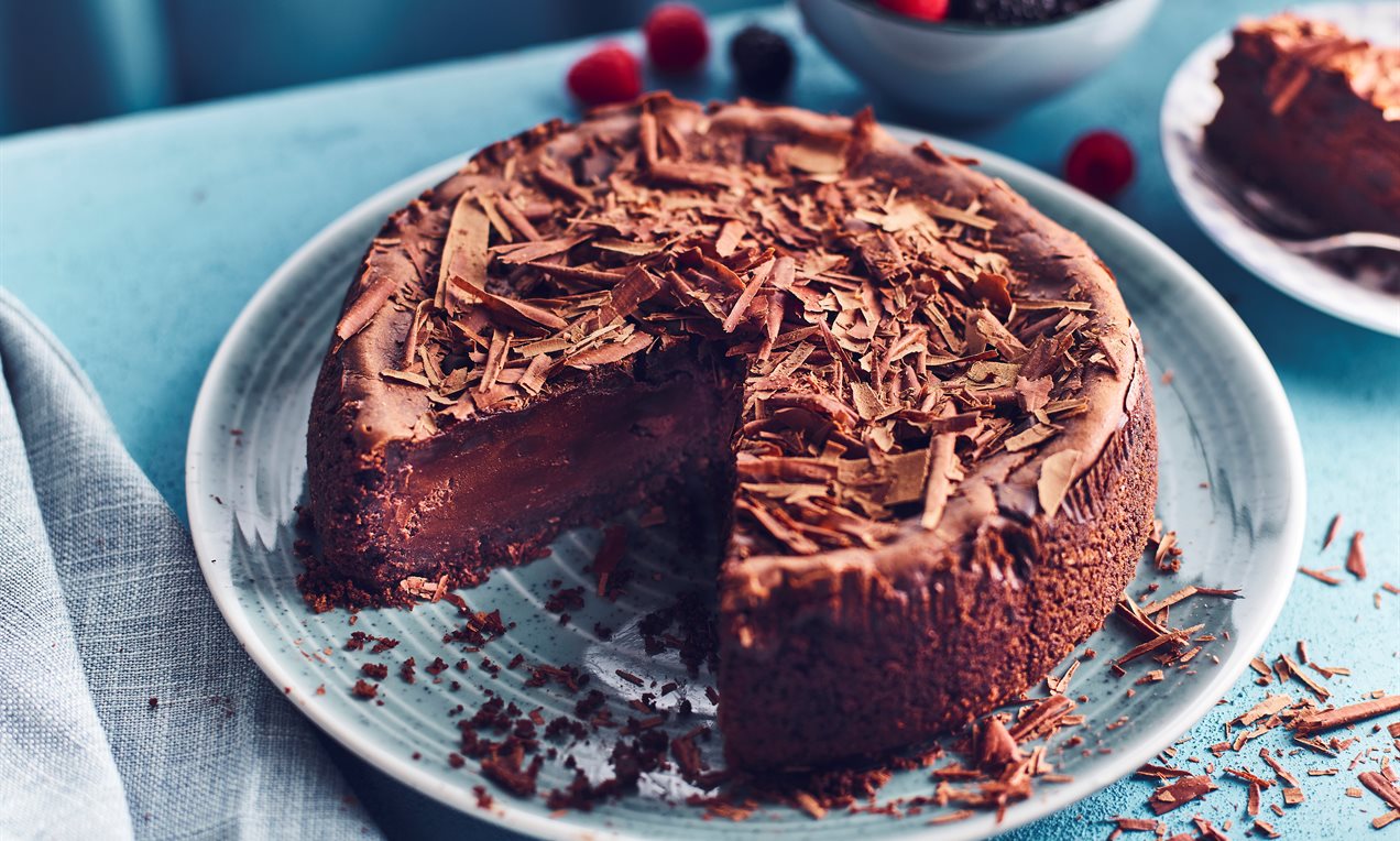 Picture - Indulgent Baked Chocolate Cheesecake